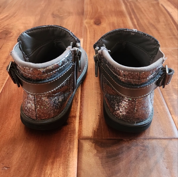Stride Rite Metallic Booties - Picture 7 of 9